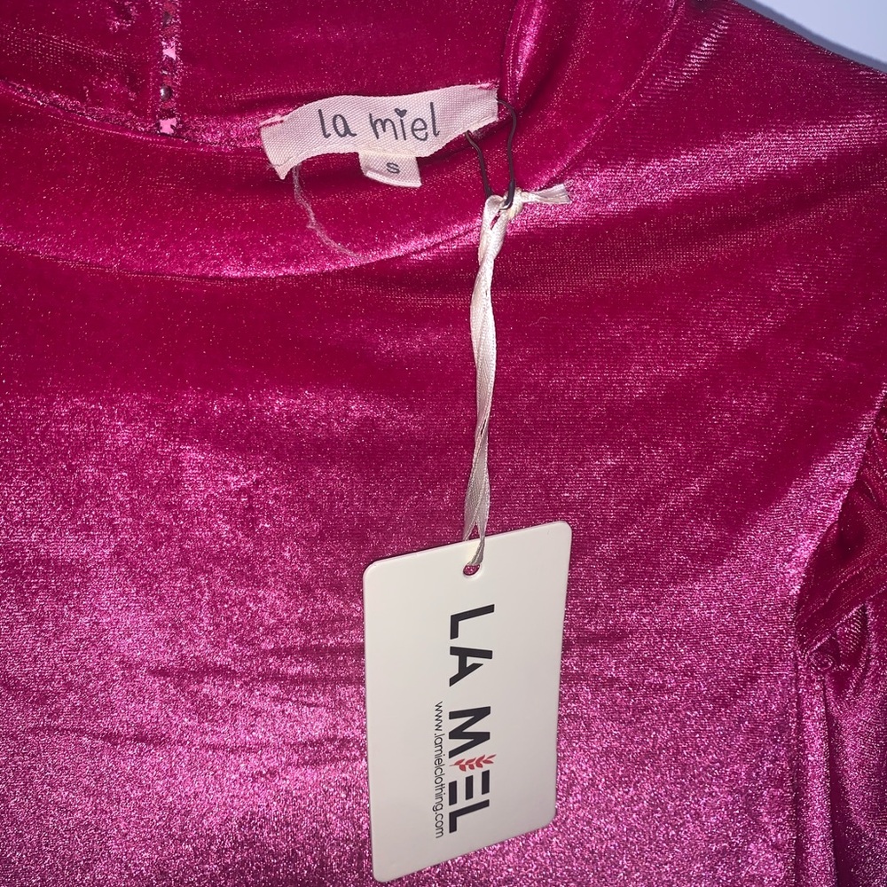 NWT. LA MIEL Fuchsia Velvet Blouse - Picture 3 of 5